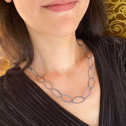 Armbnd eller halskde - Oxyderet