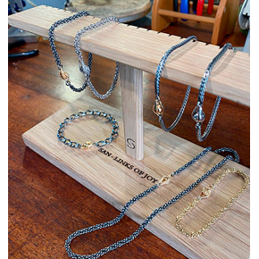 Bracelet display 24x11x24cm