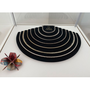 Necklace display 31x18x5cm