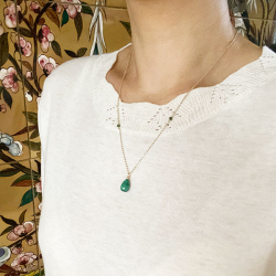 Halskde i Forgyldt Sterlingslv med Malakit 