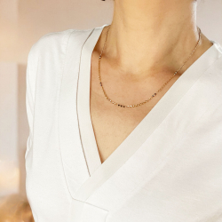 Halskde i forlb - 14kt guld med Facetterede Hvide  Diamanter