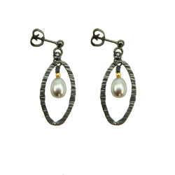 reringe - Oxyderet/forgyldt m.Gr Ferskvandsperle